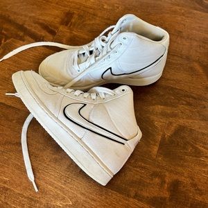 Nike high top athletic shoes. Size 8.5W